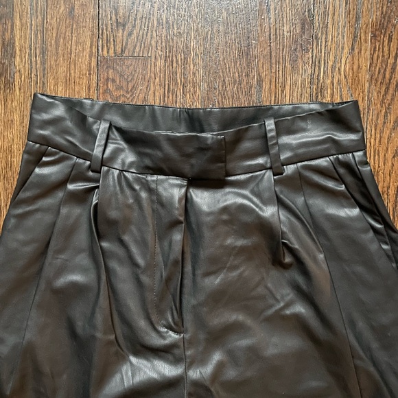 LIKE NEW H&M PLEATHER PANTS - Picture 2 of 7